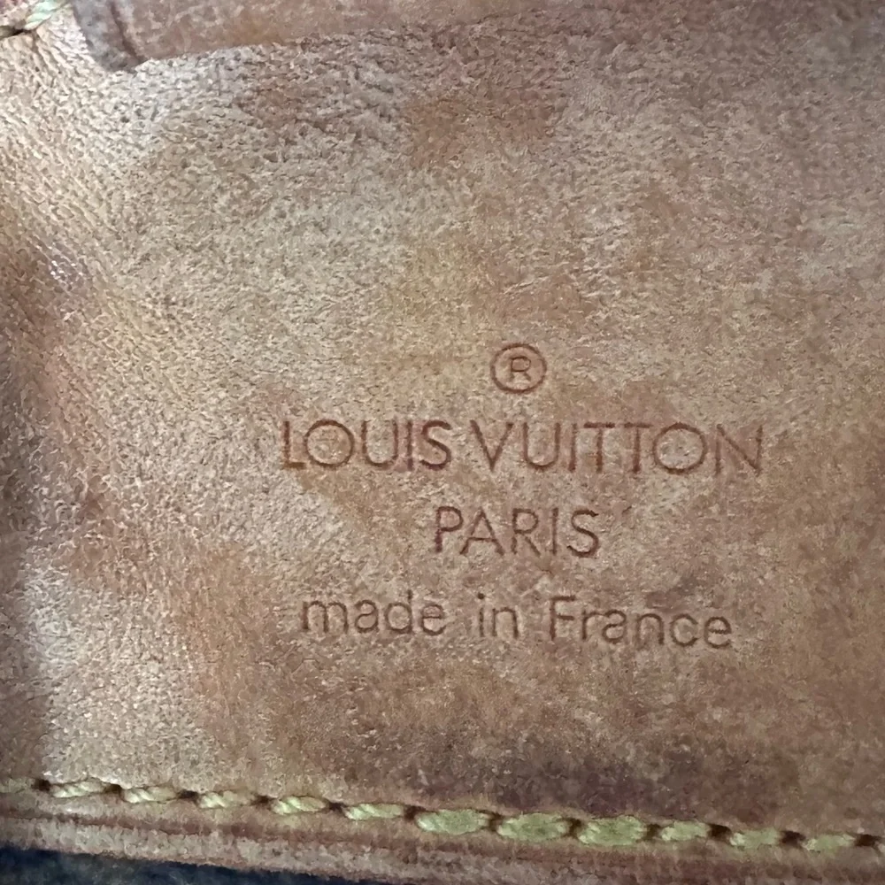 Louis Vuitton Monogram Montsouris MM Backpack - Picture 3 of 13